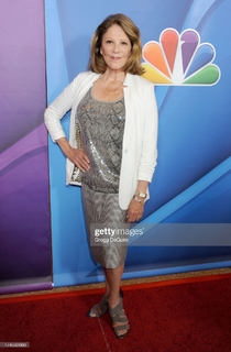 Linda Lavin feet photo 15