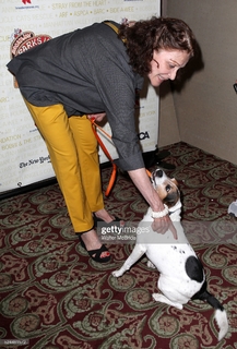 Linda Lavin feet photo 8