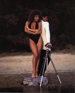 Linda Lusardi feet photo 11