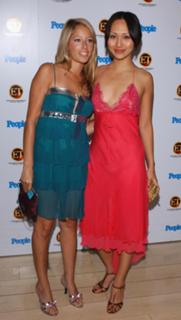 Linda Park feet photo thumbnail