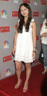 Linda Park feet photo thumbnail