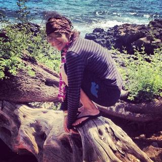 Linda Perry feet photo 2