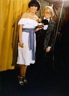 Linda Ronstadt feet photo thumbnail