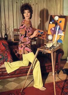 Linda Thorson feet photo 10
