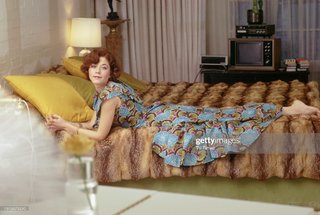Linda Thorson feet photo 15