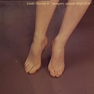 Linda Thorson feet photo 19