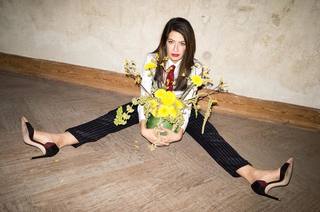 Linda Zervakis feet photo 1