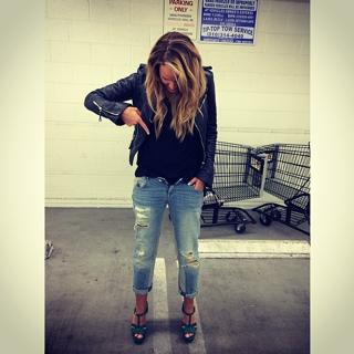 Linda Zimany feet photo 9