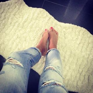 Linda Zimany feet photo 12