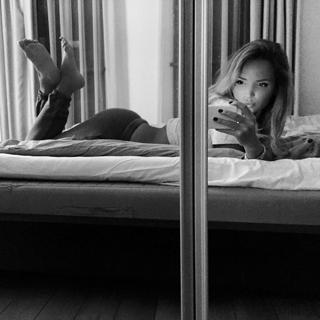Linda Zimany feet photo 17