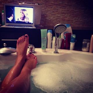 Linda Zimany feet photo 3