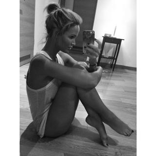 Linda Zimany feet photo 1