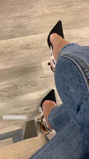 Linda Zimany feet photo 3