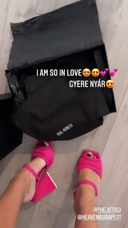 Linda Zimany feet photo 14