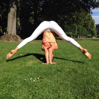 Lindell Nuyttens feet photo thumbnail