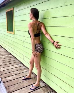 Lindell Nuyttens feet photo thumbnail