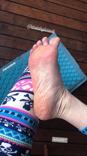 Lindell Nuyttens feet photo thumbnail