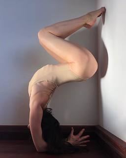 Lindell Nuyttens feet photo thumbnail