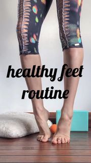 Lindell Nuyttens feet photo thumbnail