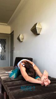 Lindell Nuyttens feet photo thumbnail