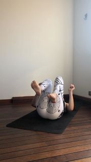 Lindell Nuyttens feet photo thumbnail