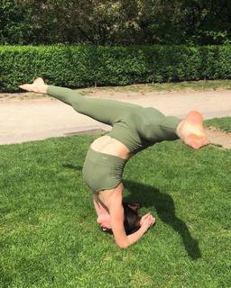 Lindell Nuyttens feet photo thumbnail