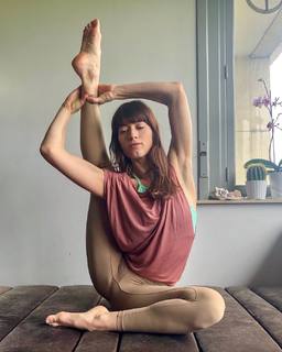 Lindell Nuyttens feet photo thumbnail