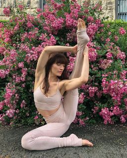 Lindell Nuyttens feet photo thumbnail