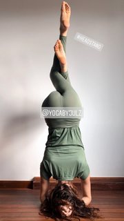 Lindell Nuyttens feet photo thumbnail