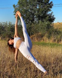 Lindell Nuyttens feet photo thumbnail