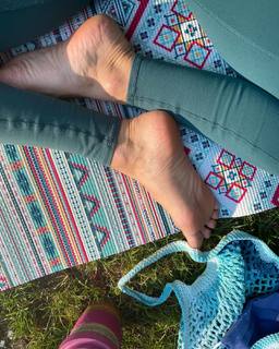 Lindell Nuyttens feet photo thumbnail