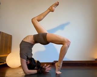 Lindell Nuyttens feet photo thumbnail