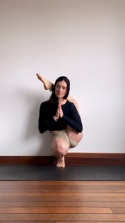 Lindell Nuyttens feet photo thumbnail