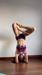 Lindell Nuyttens feet photo thumbnail