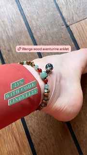 Lindell Nuyttens feet photo thumbnail