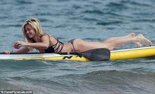 Lindsay Arnold feet photo 14