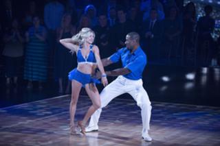Lindsay Arnold feet photo 13