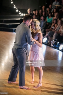 Lindsay Arnold feet photo 16