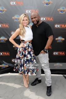 Lindsay Arnold feet photo 7