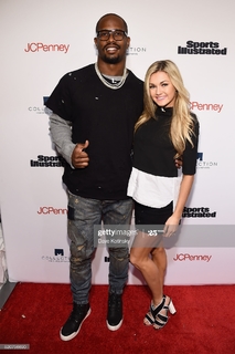 Lindsay Arnold feet photo 1