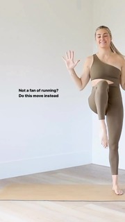 Lindsay Arnold feet photo 10