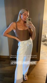 Lindsay Arnold feet photo 9