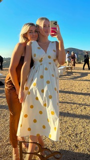 Lindsay Arnold feet photo 20