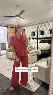 Lindsay Arnold feet photo 19