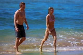 Lindsay Arnold feet photo 11