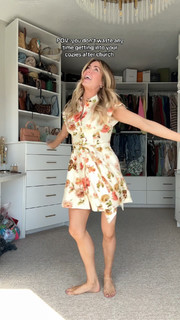 Lindsay Arnold feet photo 20
