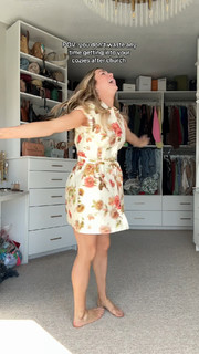 Lindsay Arnold feet photo 18