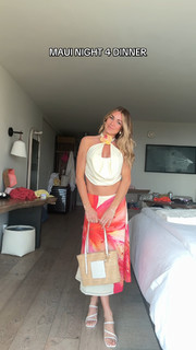 Lindsay Arnold feet photo 7