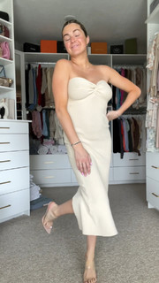 Lindsay Arnold feet photo 1