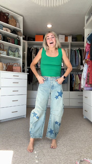 Lindsay Arnold feet photo 5
